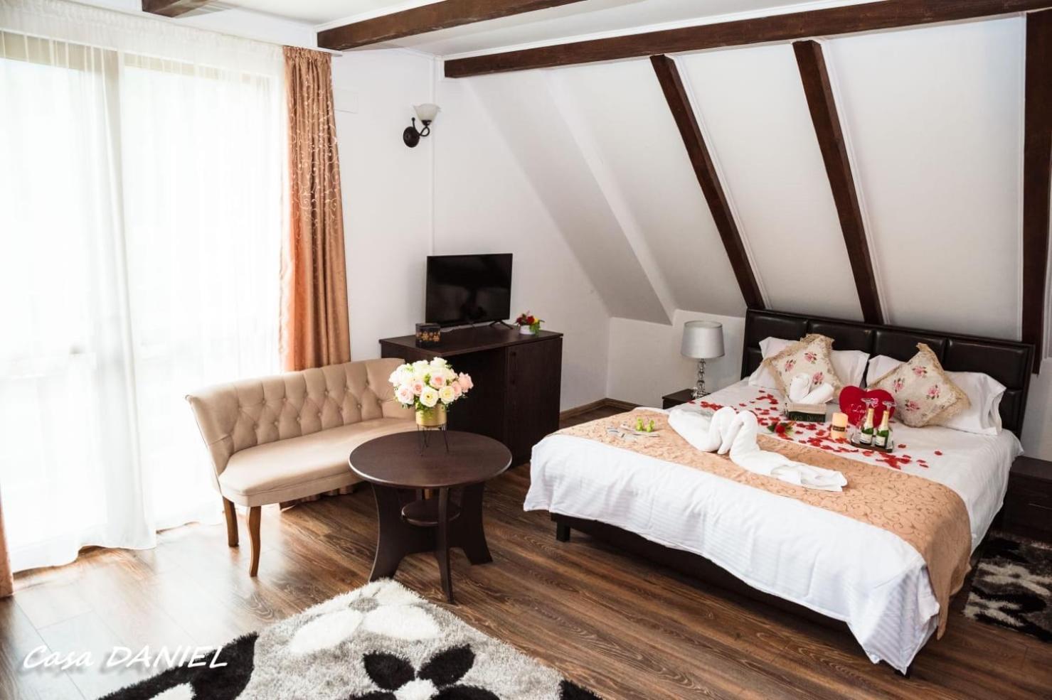 Hotel Casa Daniel à Bran  Extérieur photo
